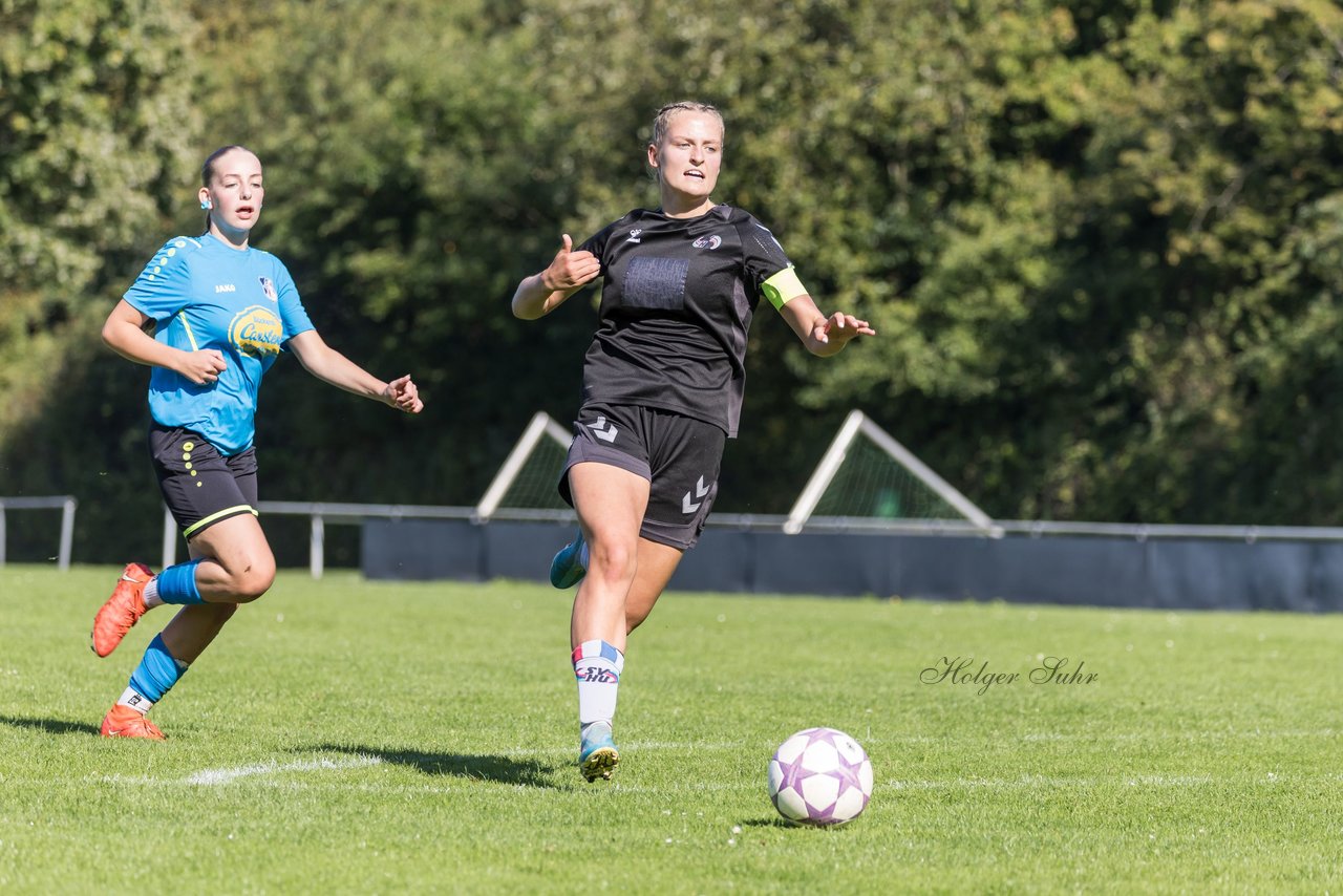 Bild 215 - wBJ SV Henstedt Ulzburg - FSG Oldendorf Itzehoe : Ergebnis: 2:5